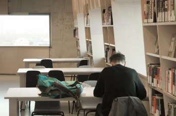 Campus Universitari lavanderia self-service